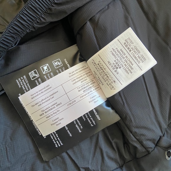 🚫 SOLD ON MERC 🚫 - Picture 5 of 7